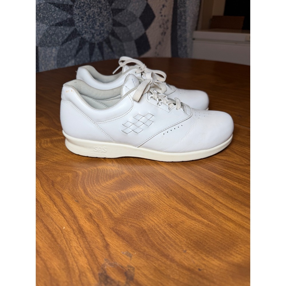 SAS Free Time Womens 8 M White Leather Walking Shoes Sneakers Made in USA